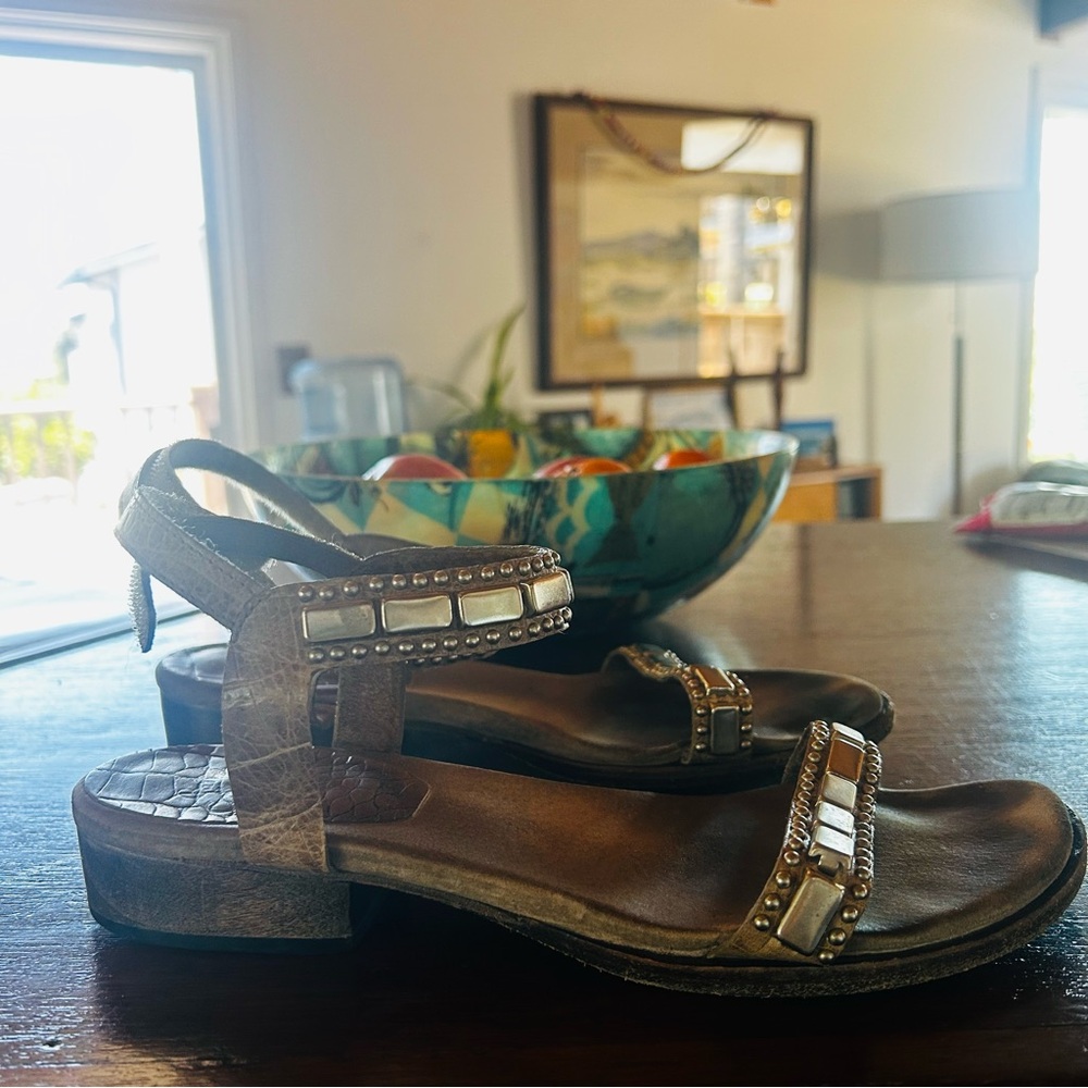 Calleen Cordero sandals - Picture 8 of 9